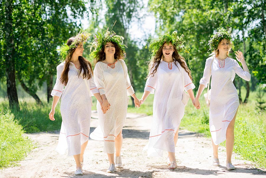 Slavic girls in Zhaotong