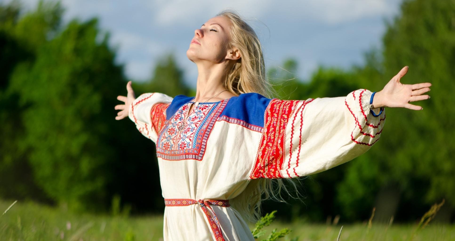 Take a pause and enjoy Slavic women — streaming from Zhaotong
