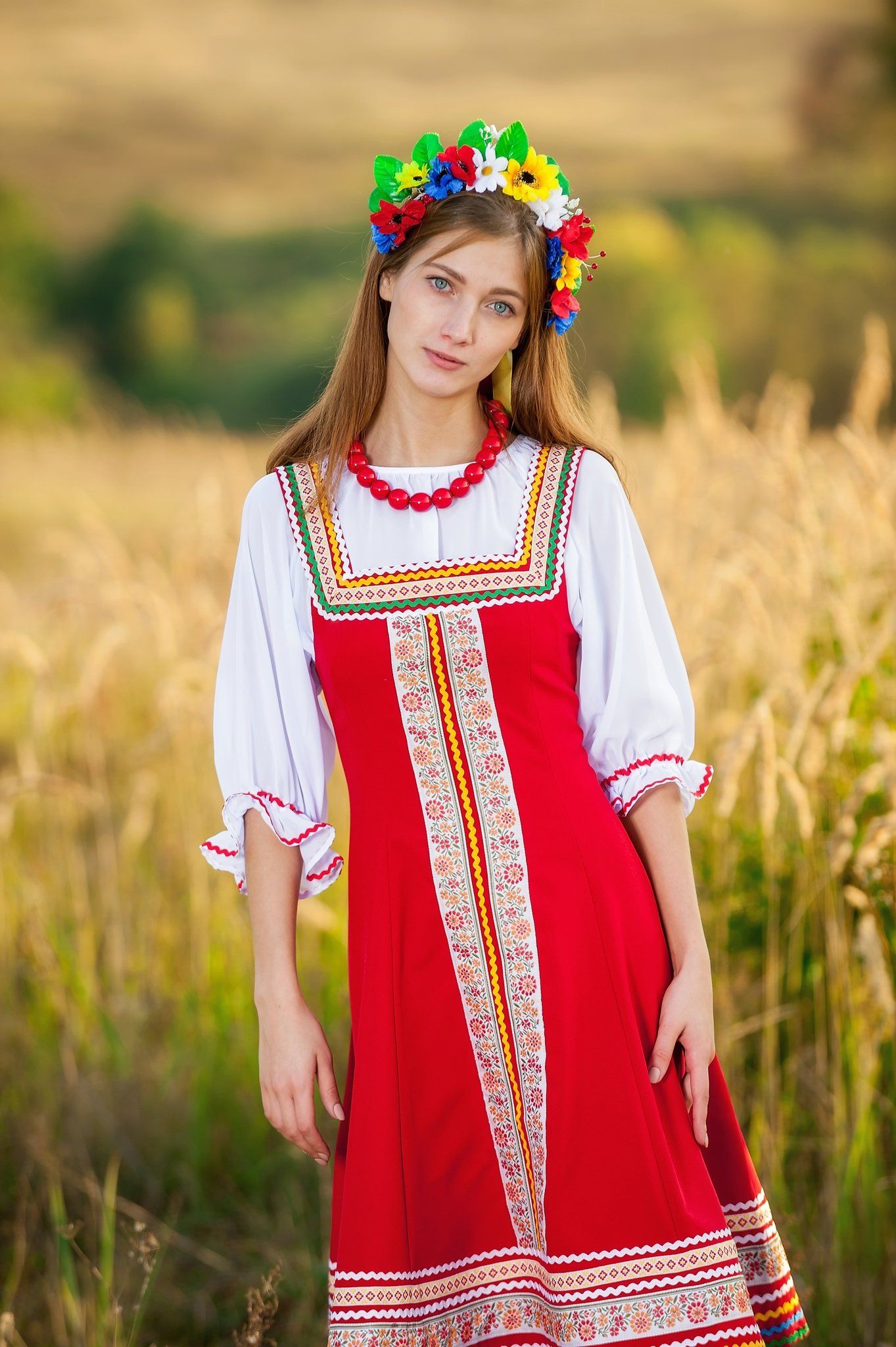 Women in Slavic costumes in Zhaotong