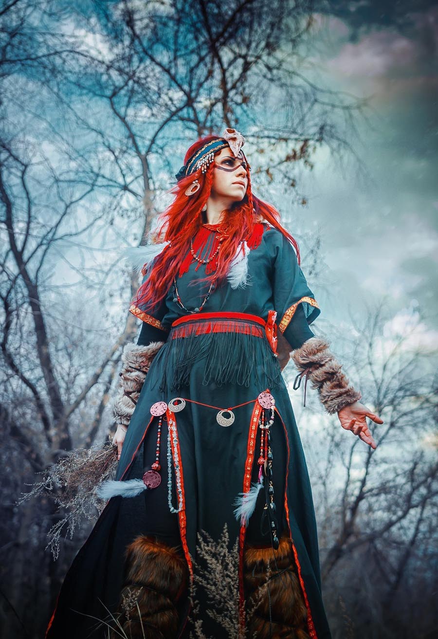 Girls in Slavic costumes underwear in Zhaotong